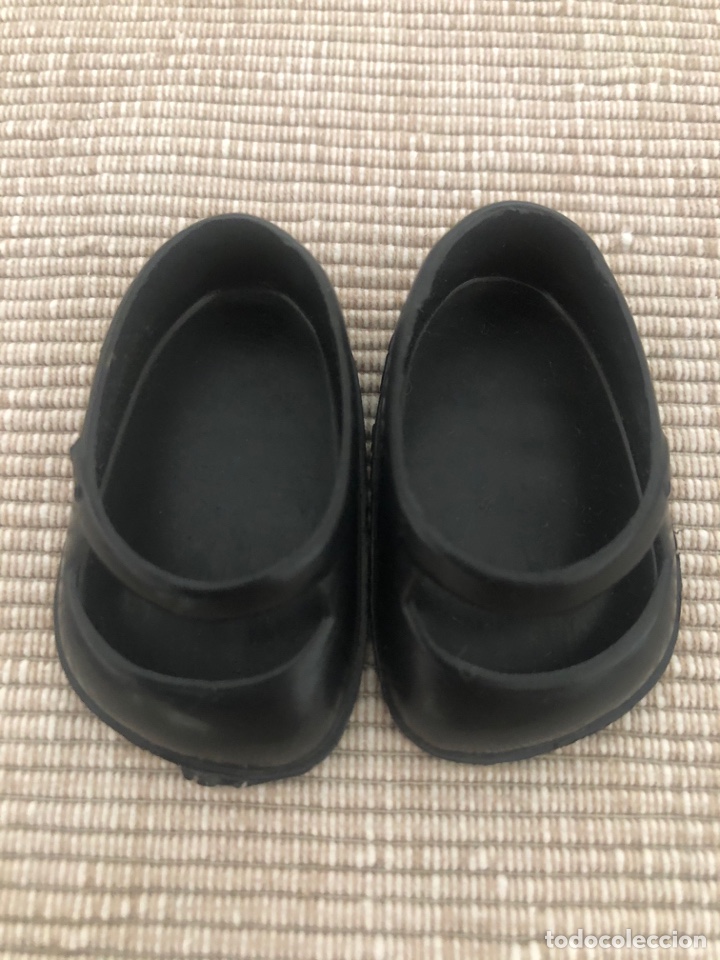Casas de mu&ntilde;ecas: Zapatos Nancy - Foto 1