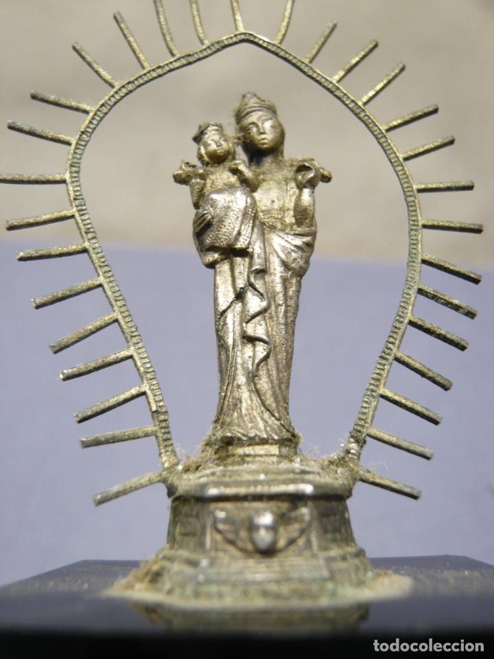 Casas de mu&ntilde;ecas: Virgen con Reflejos en metal - miniatura - Foto 2
