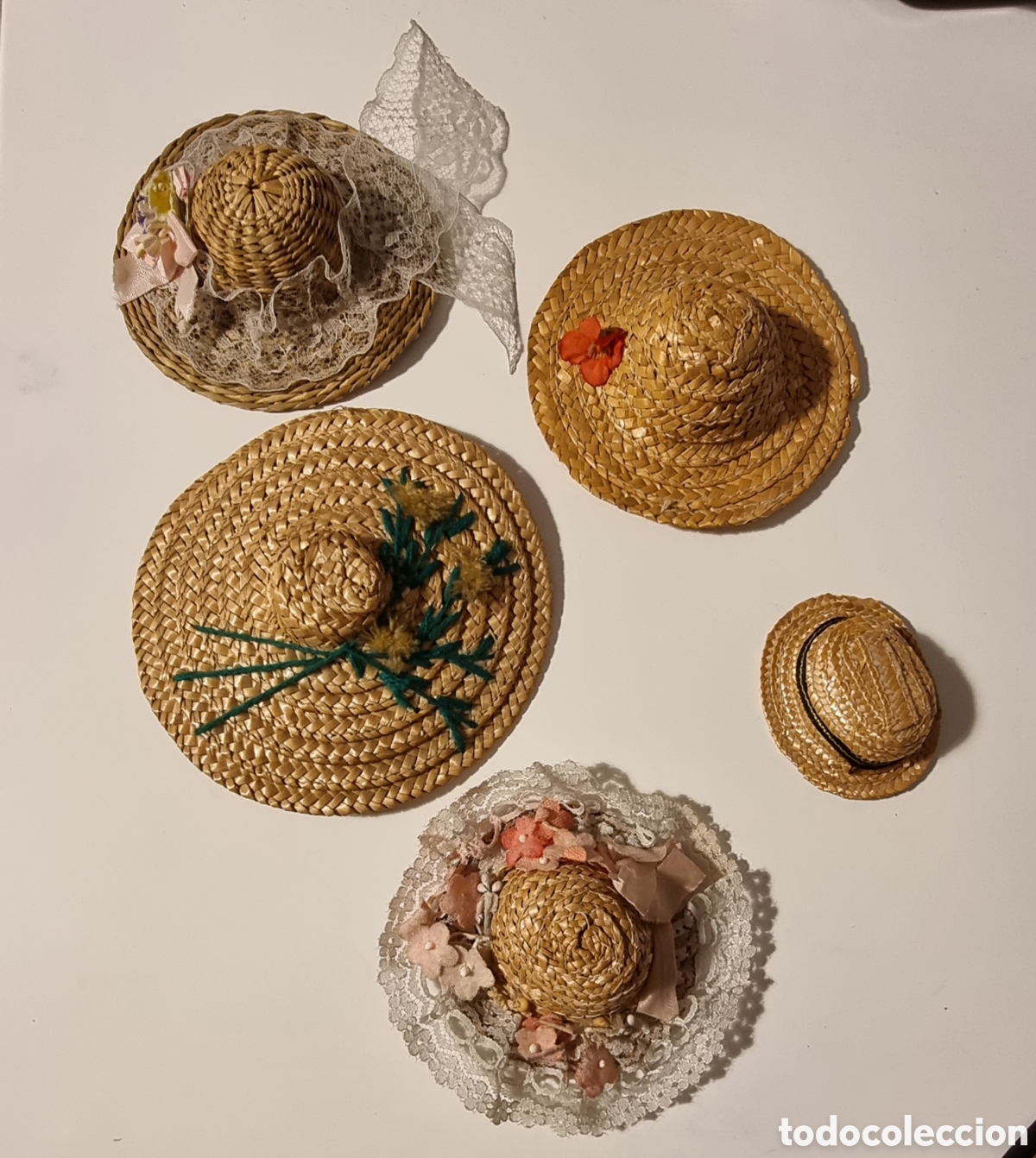 Casas de mu&ntilde;ecas: Lote de sombreros de paja - Foto 5