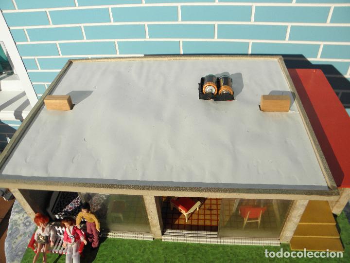 Casas de mu&ntilde;ecas: Antiguo Chalet Villa Hogar&iacute;n con luz, de Modisa - Foto 5