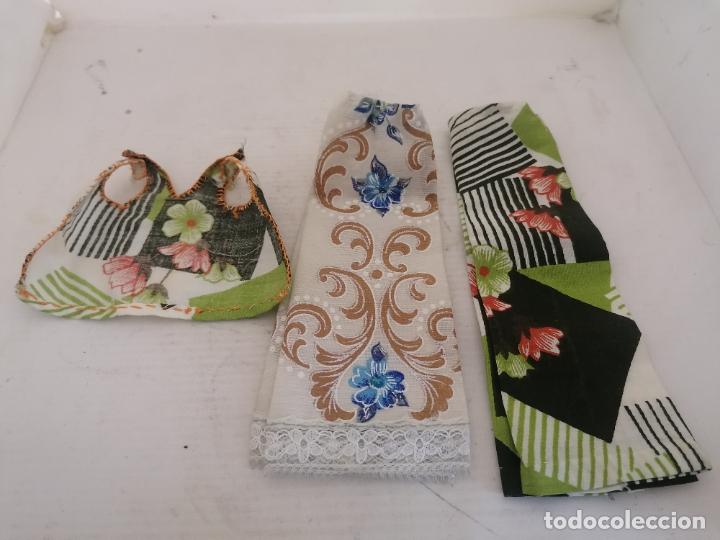 Casas de mu&ntilde;ecas: CONJUNTO DOS PANTALONES Y CHALECO - Foto 2