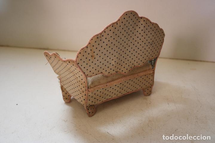 Casas de mu&ntilde;ecas: sof&aacute; antiguo para casa de mu&ntilde;ecas - Foto 3