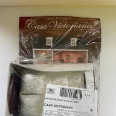 Casas de Muñecas: CREA Y DECORA TU CASA VICTORIANA. Lote 397545854