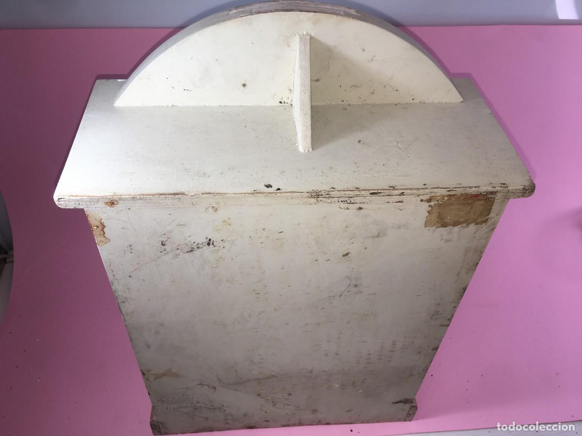 Casas de mu&ntilde;ecas: ARMARIO DE MADERA PARA MU&Ntilde;ECAS - Foto 6
