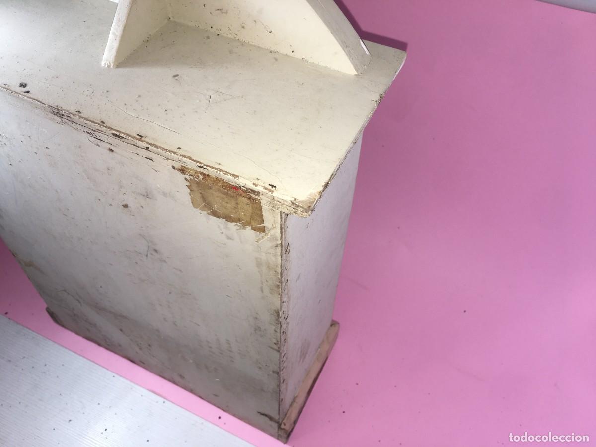 Casas de mu&ntilde;ecas: ARMARIO DE MADERA PARA MU&Ntilde;ECAS - Foto 7
