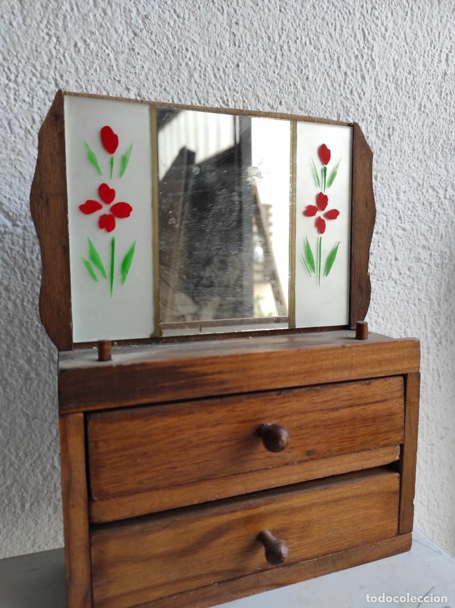 Casas de mu&ntilde;ecas: C&oacute;moda casita de mu&ntilde;ecas de madera - Foto 1
