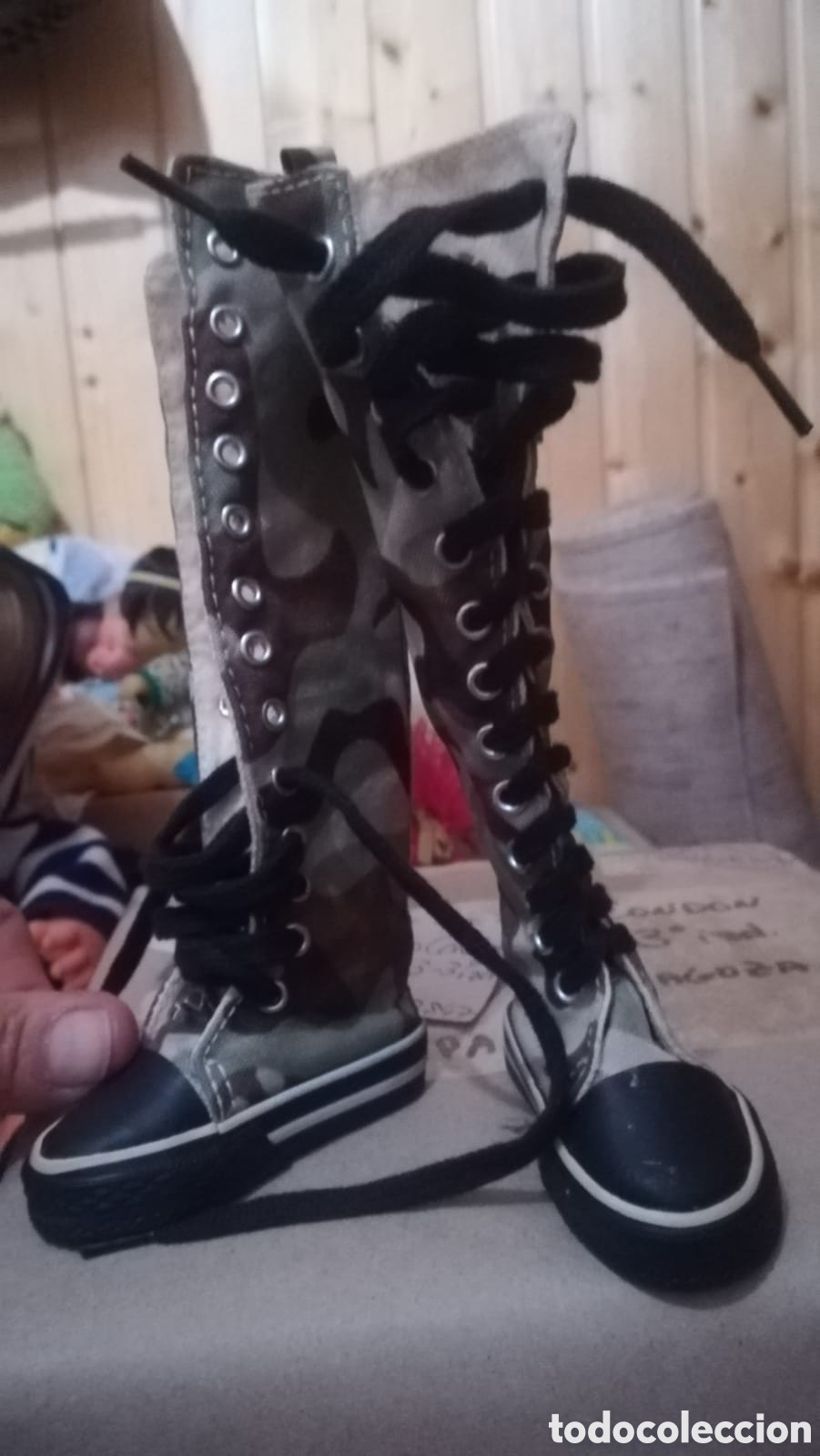 Casas de mu&ntilde;ecas: Botas para mu&ntilde;eca - Foto 1