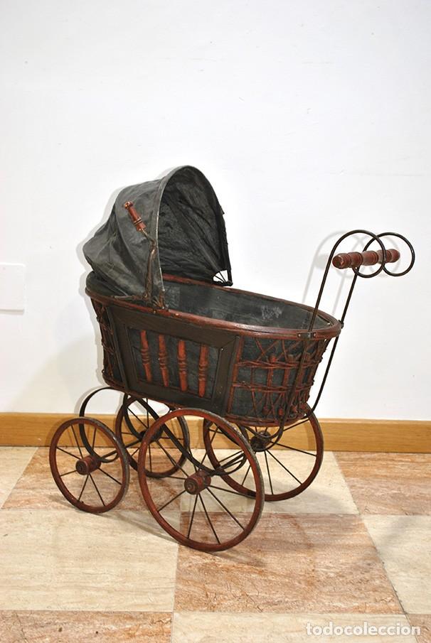 Casas de mu&ntilde;ecas: CARRO VINTAGE O COCHE DE MU&Ntilde;ECAS - Foto 1