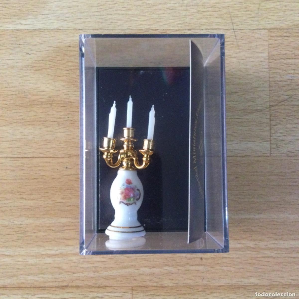Casas de mu&ntilde;ecas: Miniatura. Jarr&oacute;n candelabro con velas. Reutter. NUEVO - Foto 1