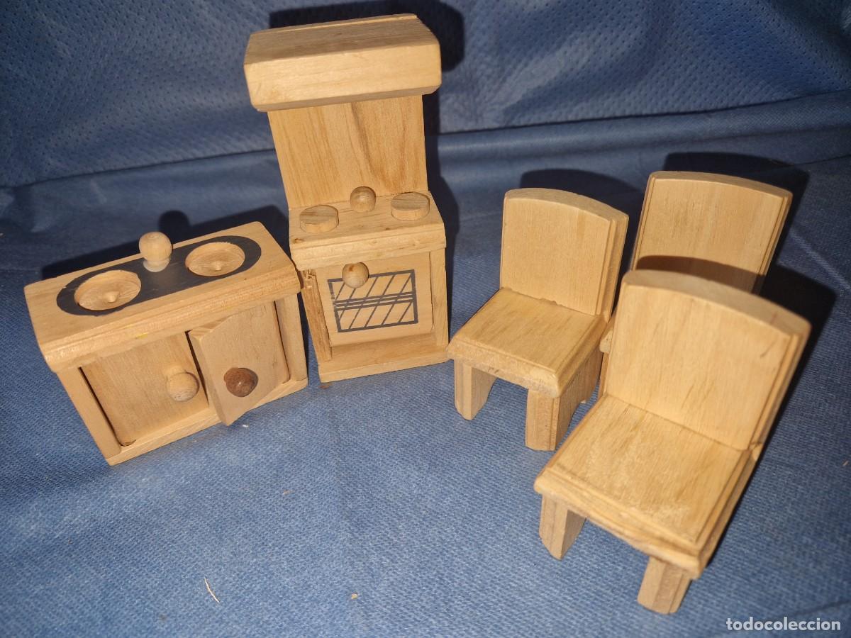 Casas de mu&ntilde;ecas: MUEBLES DE MADERA- CASA DE MU&Ntilde;ECAS - Foto 1