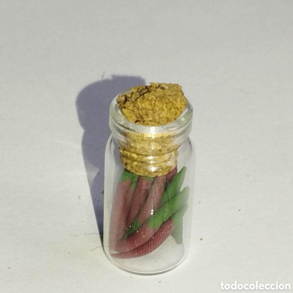 Casas de mu&ntilde;ecas: PIMIENTOS EN TARRO DE CRISTAL - COMPLEMENTO DIORAMA - Foto 2