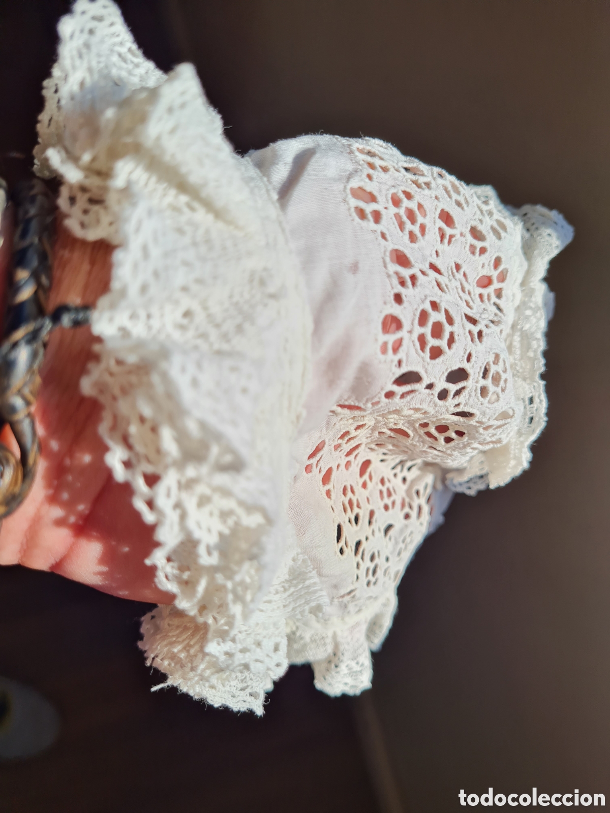 Casas de mu&ntilde;ecas: Antiguo gorro de bautizo o de mu&ntilde;ecas - Foto 4