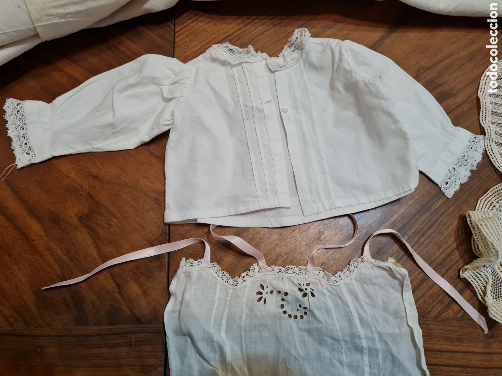 Casas de mu&ntilde;ecas: Vestidos para mu&ntilde;ecas - Foto 1