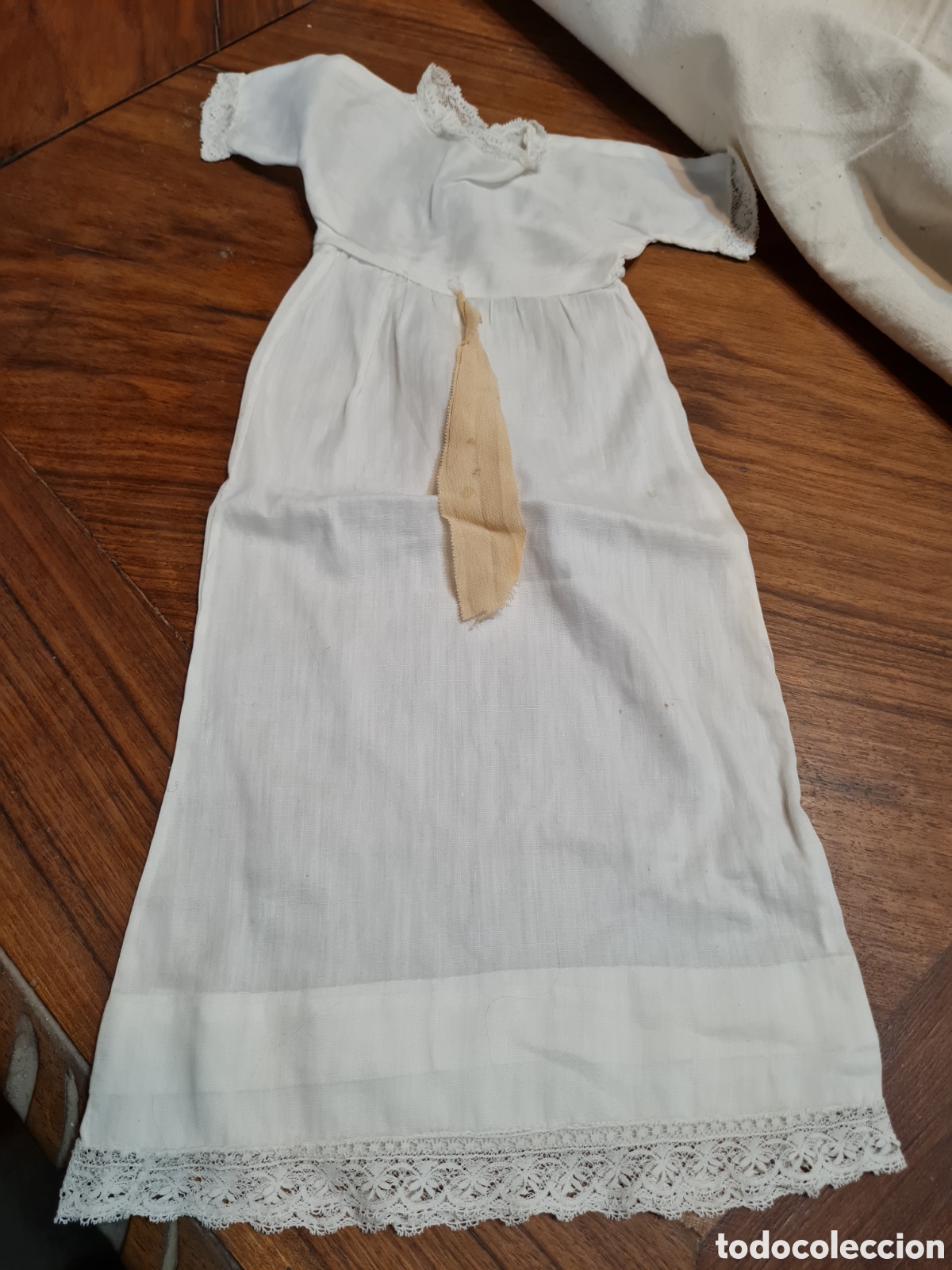 Casas de mu&ntilde;ecas: Vestido para mu&ntilde;ecas - Foto 1