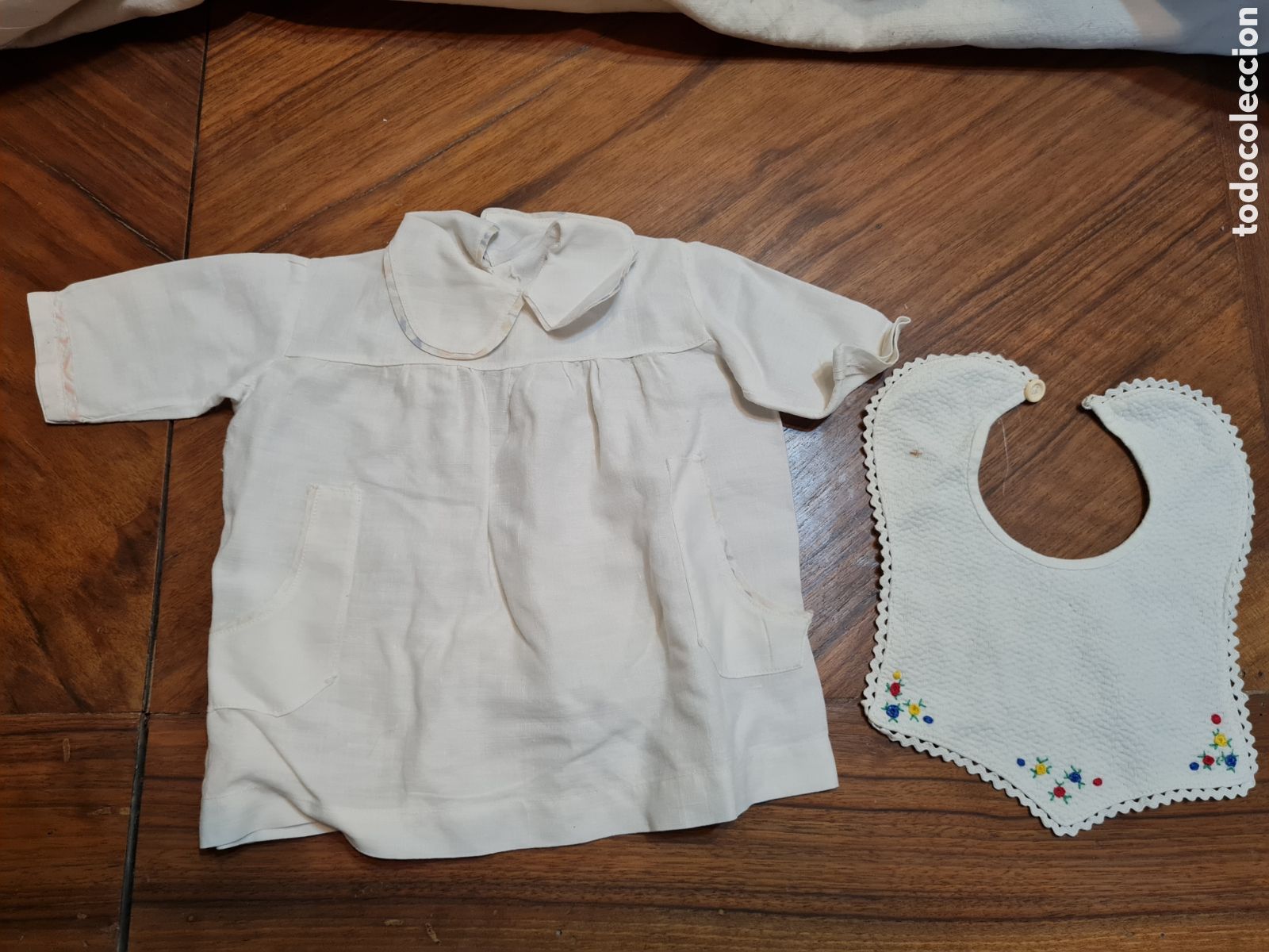 Casas de mu&ntilde;ecas: Vestido para mu&ntilde;ecas - Foto 1