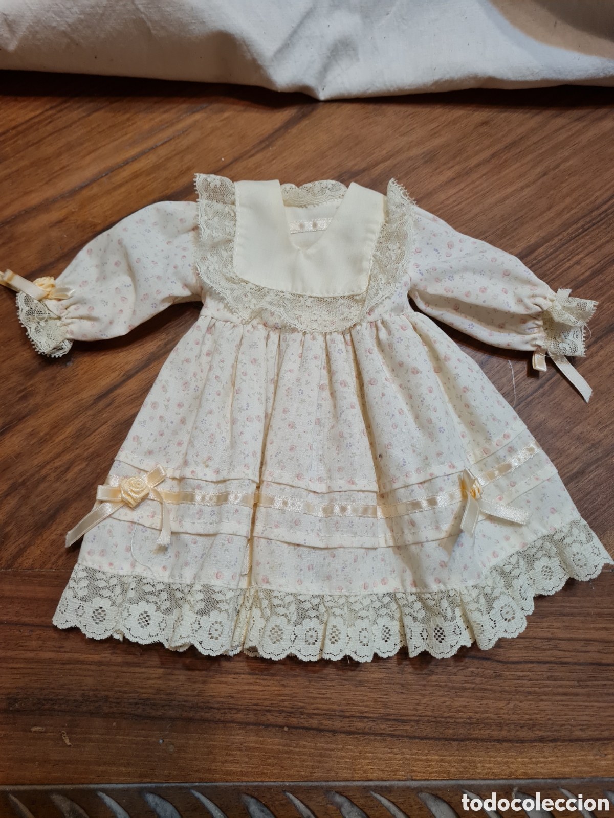 Casas de mu&ntilde;ecas: Ropa para mu&ntilde;eca - Foto 1