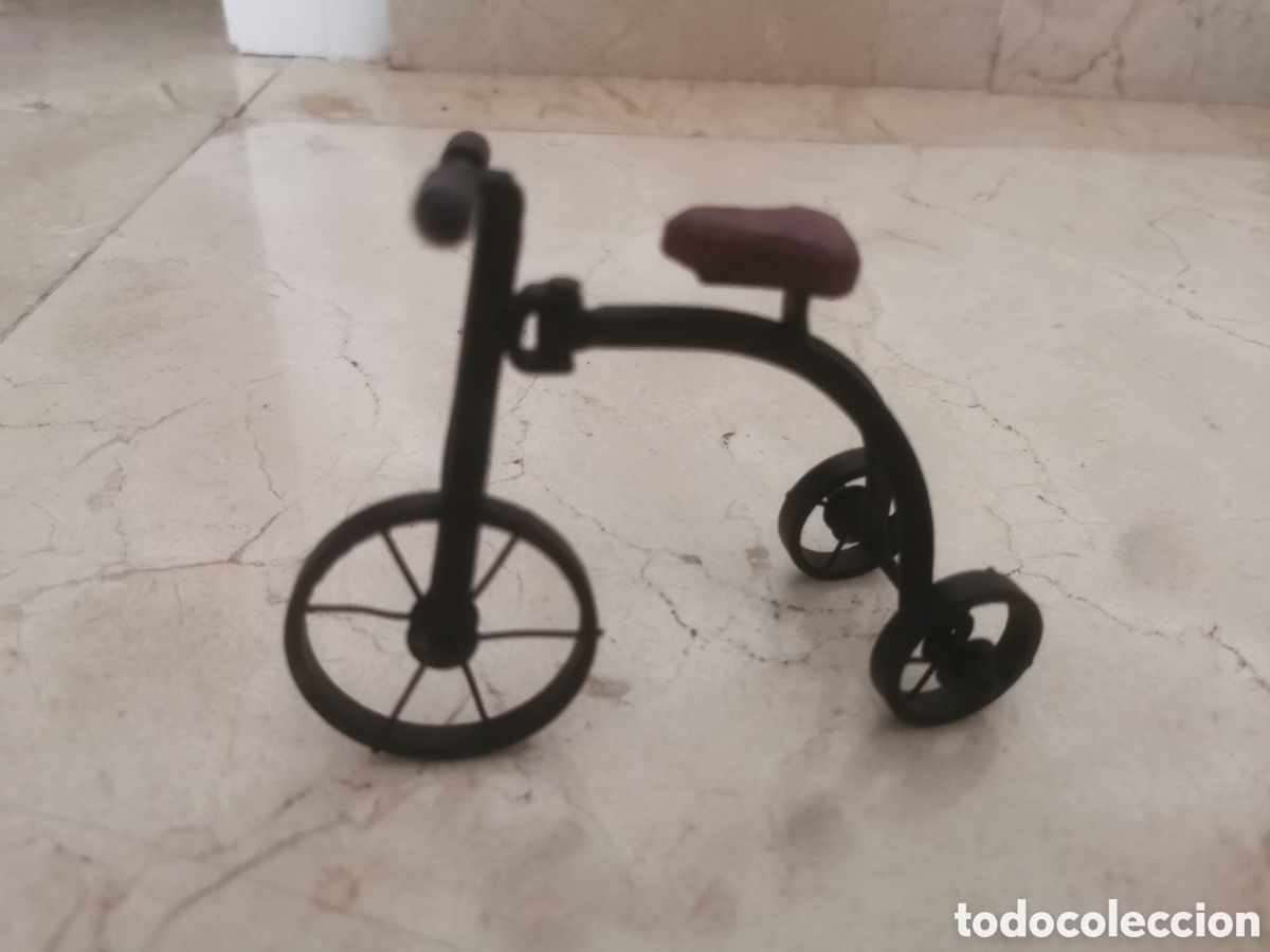 Casas de mu&ntilde;ecas: triciclo para casa de mu&ntilde;ecas - Foto 1