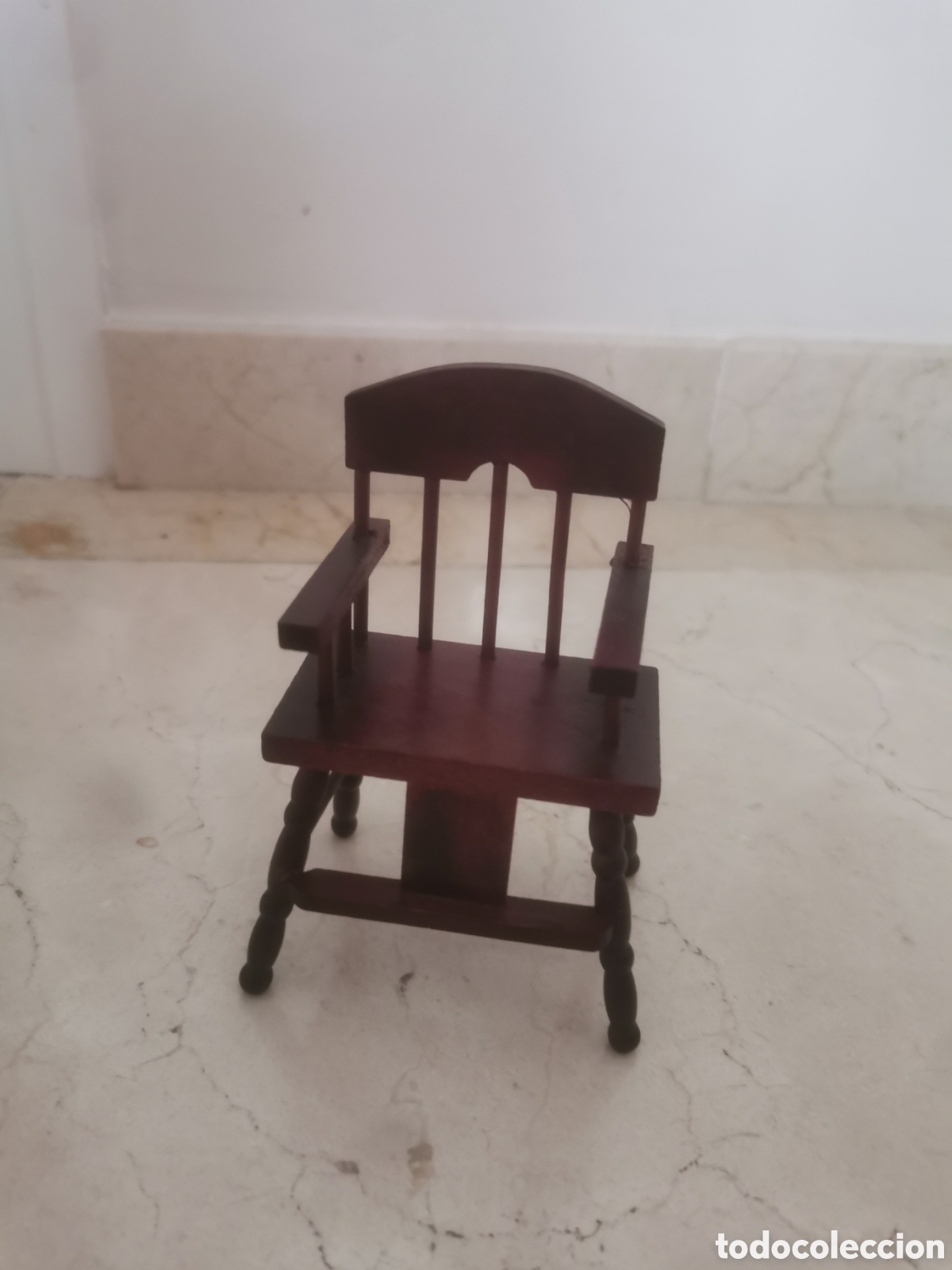 Casas de mu&ntilde;ecas: Trona de madera para casa de mu&ntilde;ecas - Foto 2