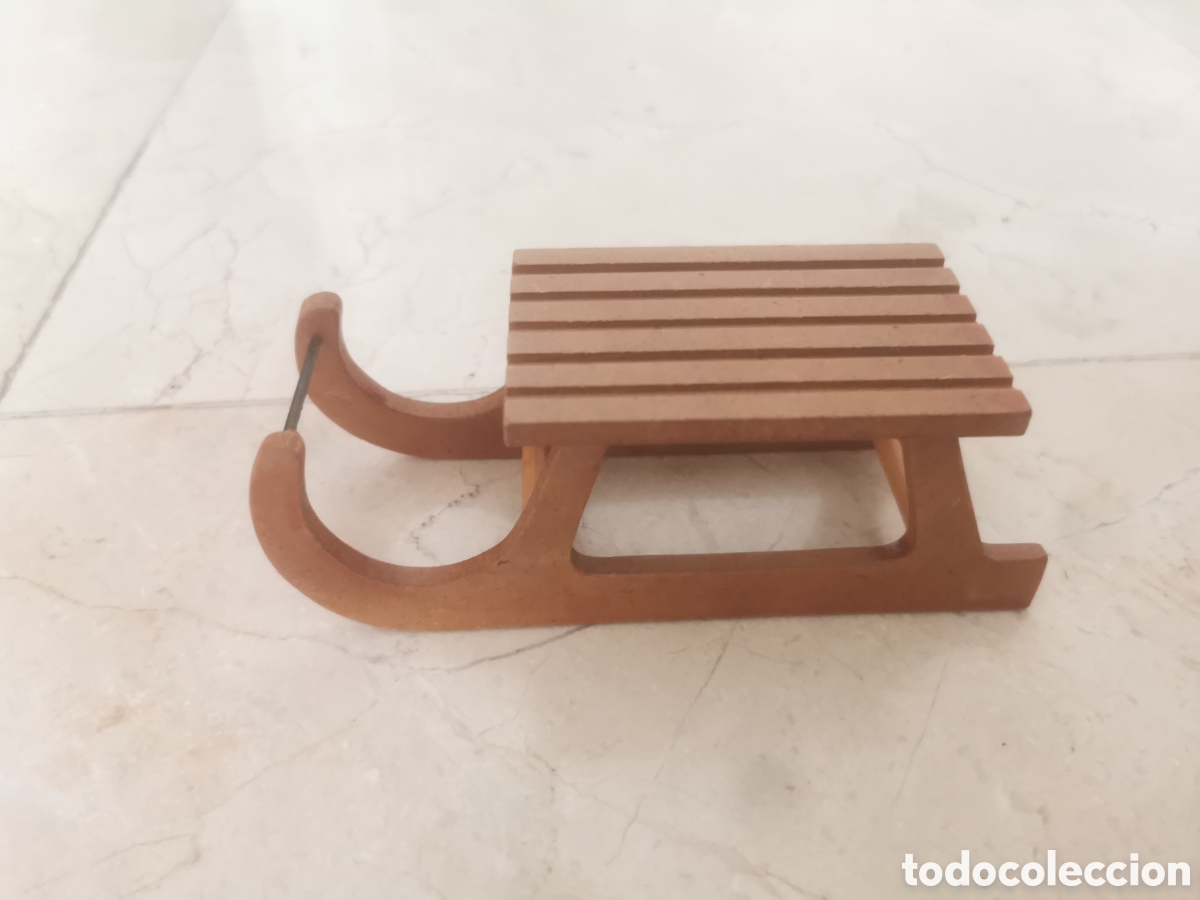 Casas de mu&ntilde;ecas: Trineo madera para casa de mu&ntilde;ecas - Foto 1