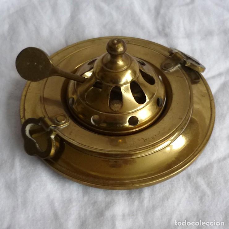 Casas de mu&ntilde;ecas: Brasero de bronce en miniatura - Foto 1