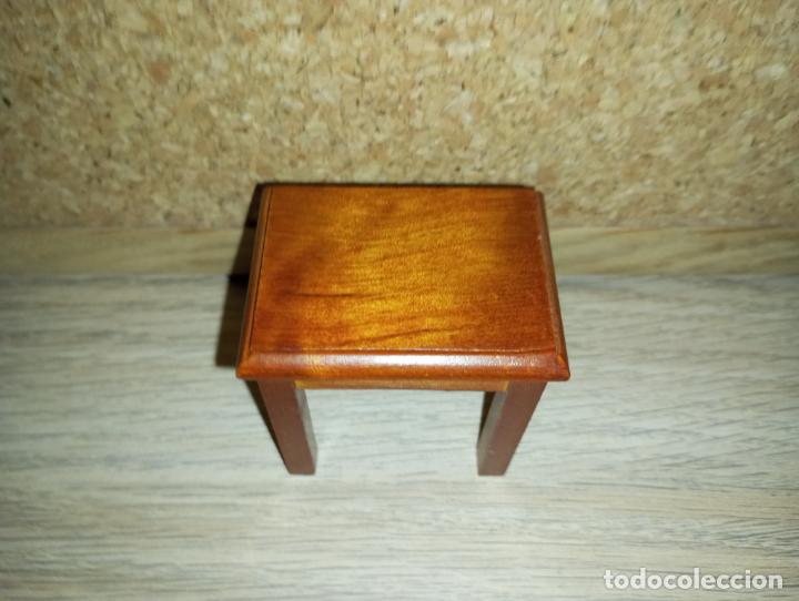 Casas de mu&ntilde;ecas: Mesa mueble mobiliario casa de mu&ntilde;ecas - Foto 2