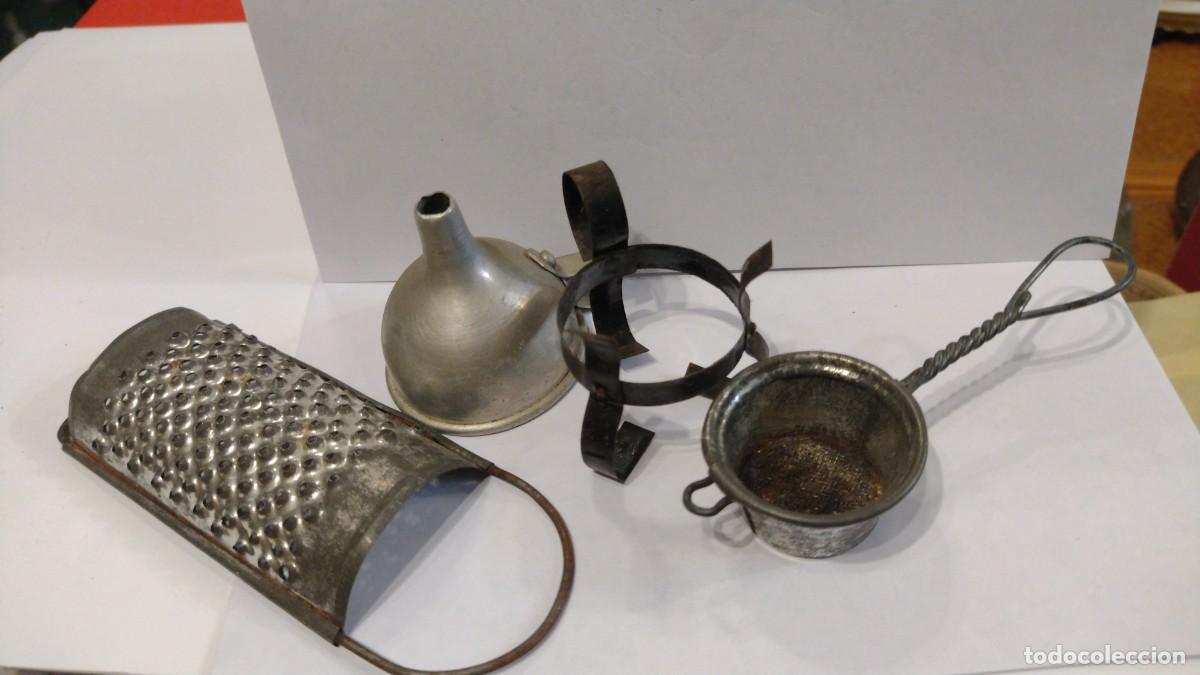 Maisons de Poup&eacute;es: UTENSILIOS COCINA PARA MU&Ntilde;ECAS, COLADOR, EMBUDO, RALLADOR ETC. VARIAS MEDIDAS