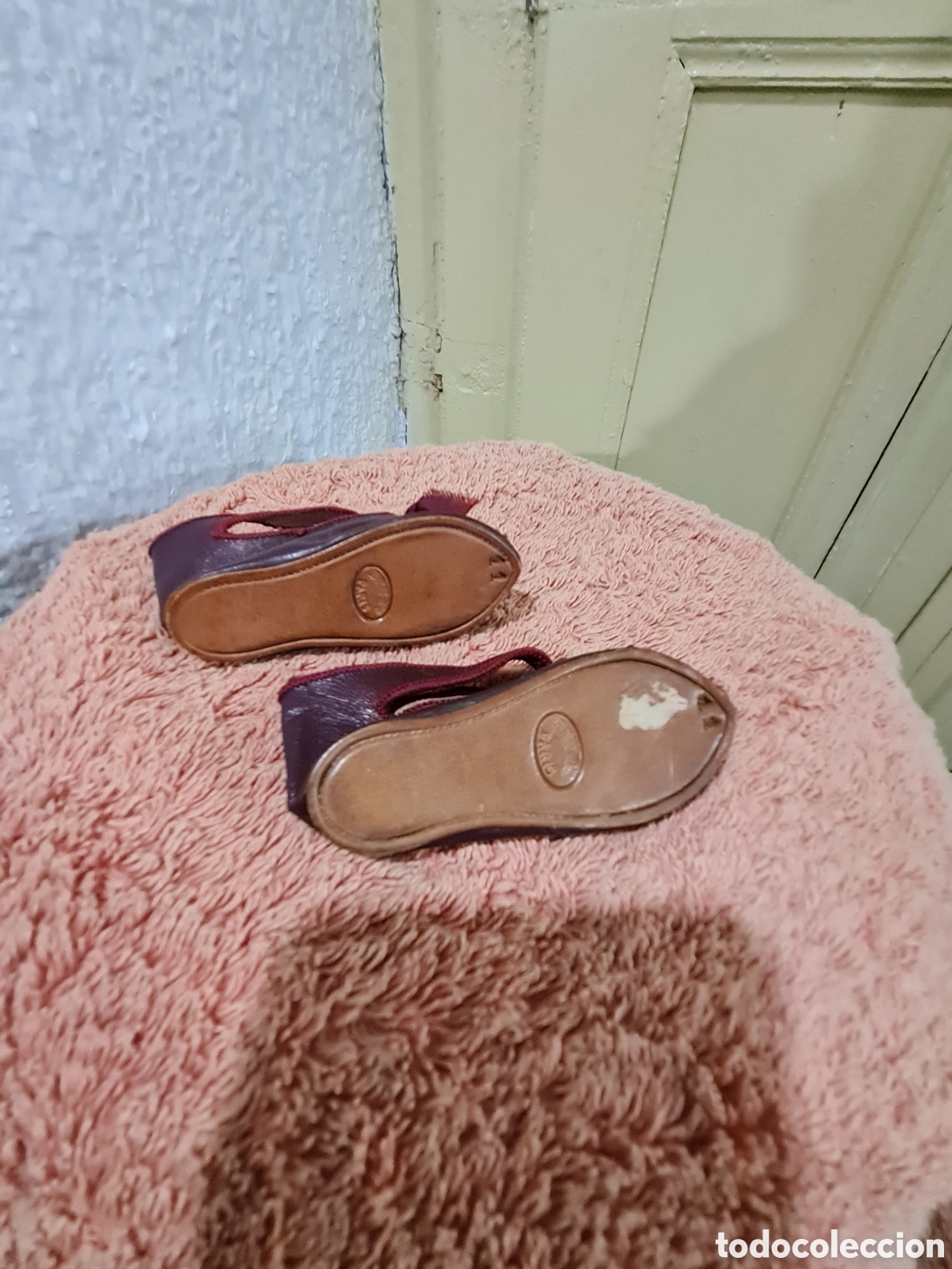 Casas de mu&ntilde;ecas: Zapatos de piel para mu&ntilde;eca Bru - Foto 5