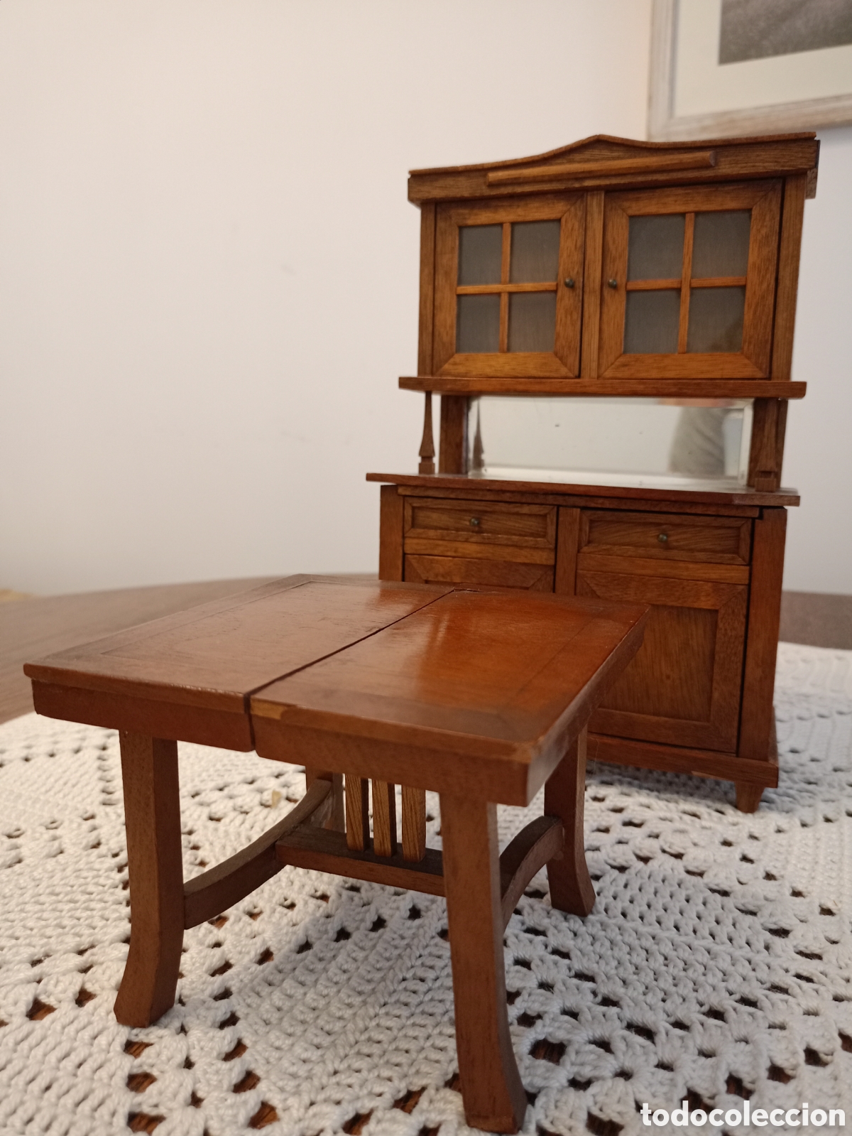 Casas de mu&ntilde;ecas: Comedor modernista de 1900 en roble - Foto 16