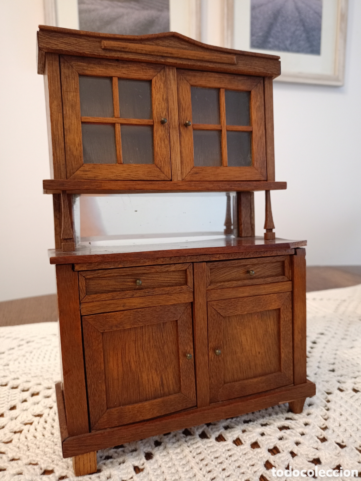 Casas de mu&ntilde;ecas: Comedor modernista de 1900 en roble - Foto 17