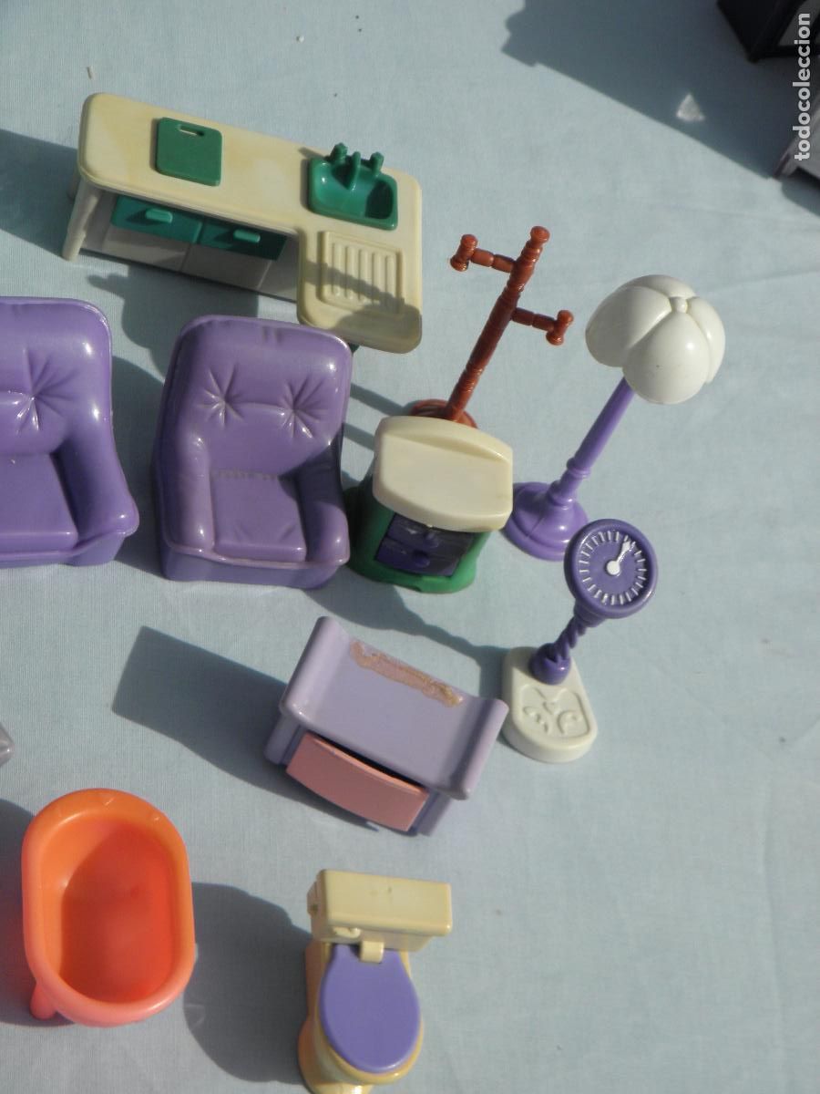 Casas de mu&ntilde;ecas: Antiguo set de muebles para casas de mu&ntilde;ecas - Foto 3