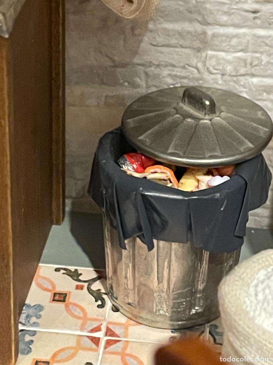 Casas de mu&ntilde;ecas: Cubo de basura casa de mu&ntilde;ecas - Foto 6