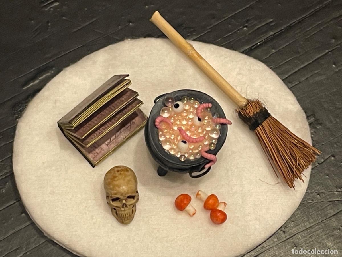 Casas de mu&ntilde;ecas: Equipo de bruja en miniatura - Foto 2