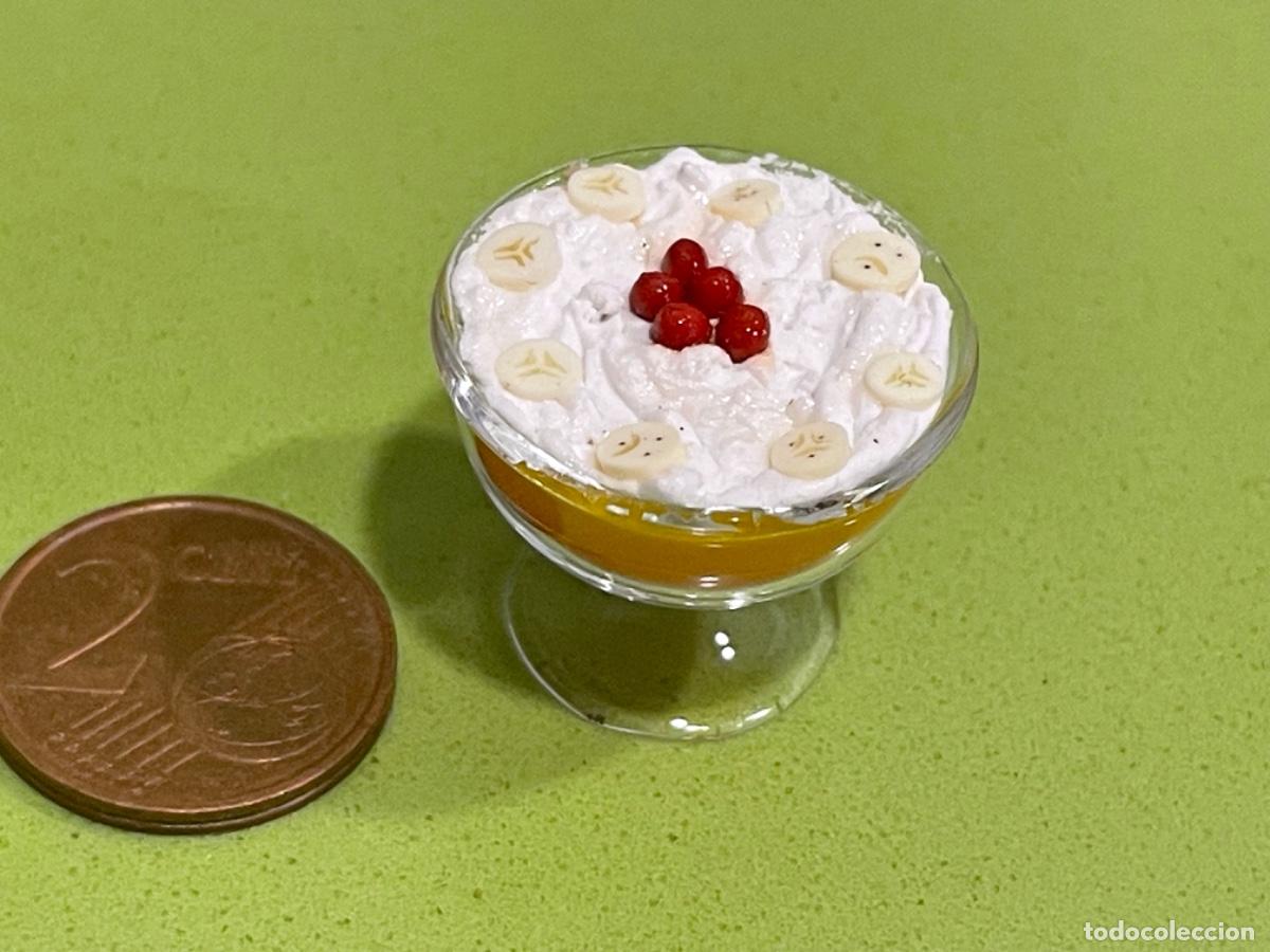 Casas de mu&ntilde;ecas: Copa de fruta y nata comida en miniatura - Foto 6