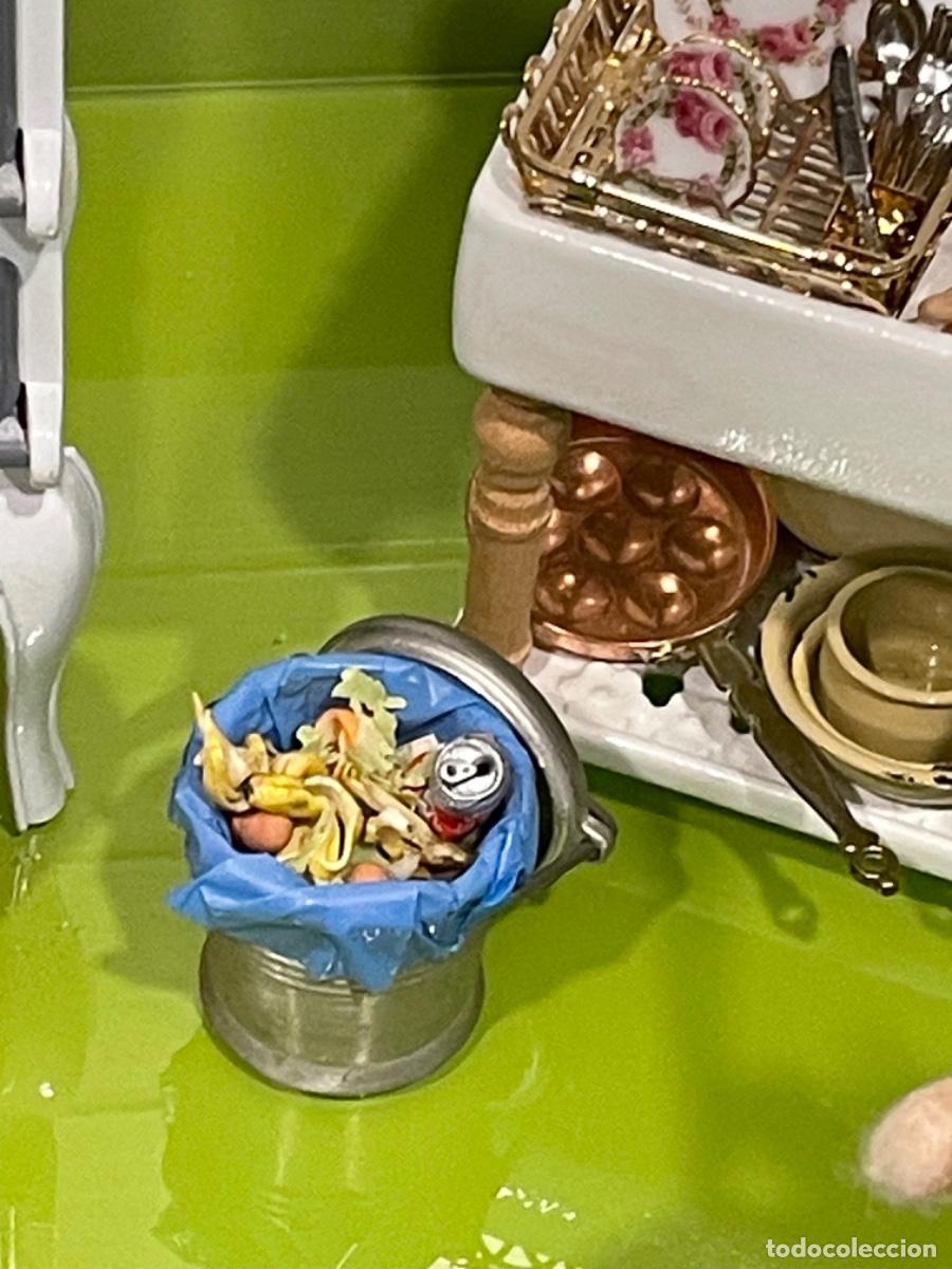 Casas de mu&ntilde;ecas: Cubo de basura casa de mu&ntilde;ecas - Foto 8