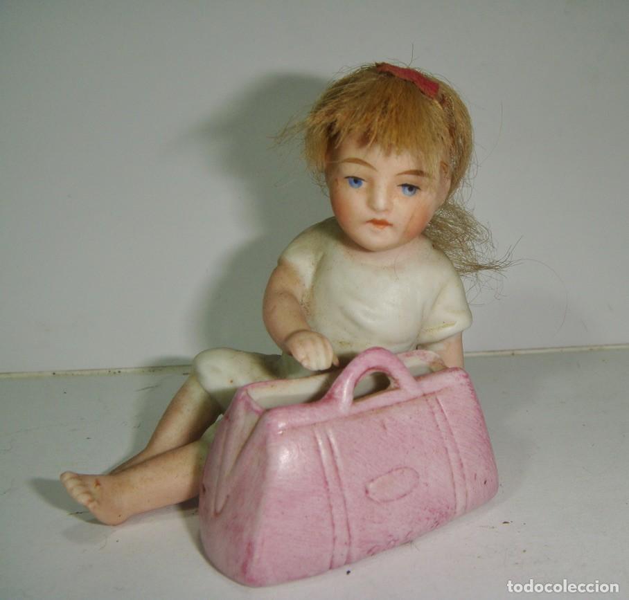 Casas de mu&ntilde;ecas: Mu&ntilde;eca de Biscuit. Con pelo natural. - Foto 3