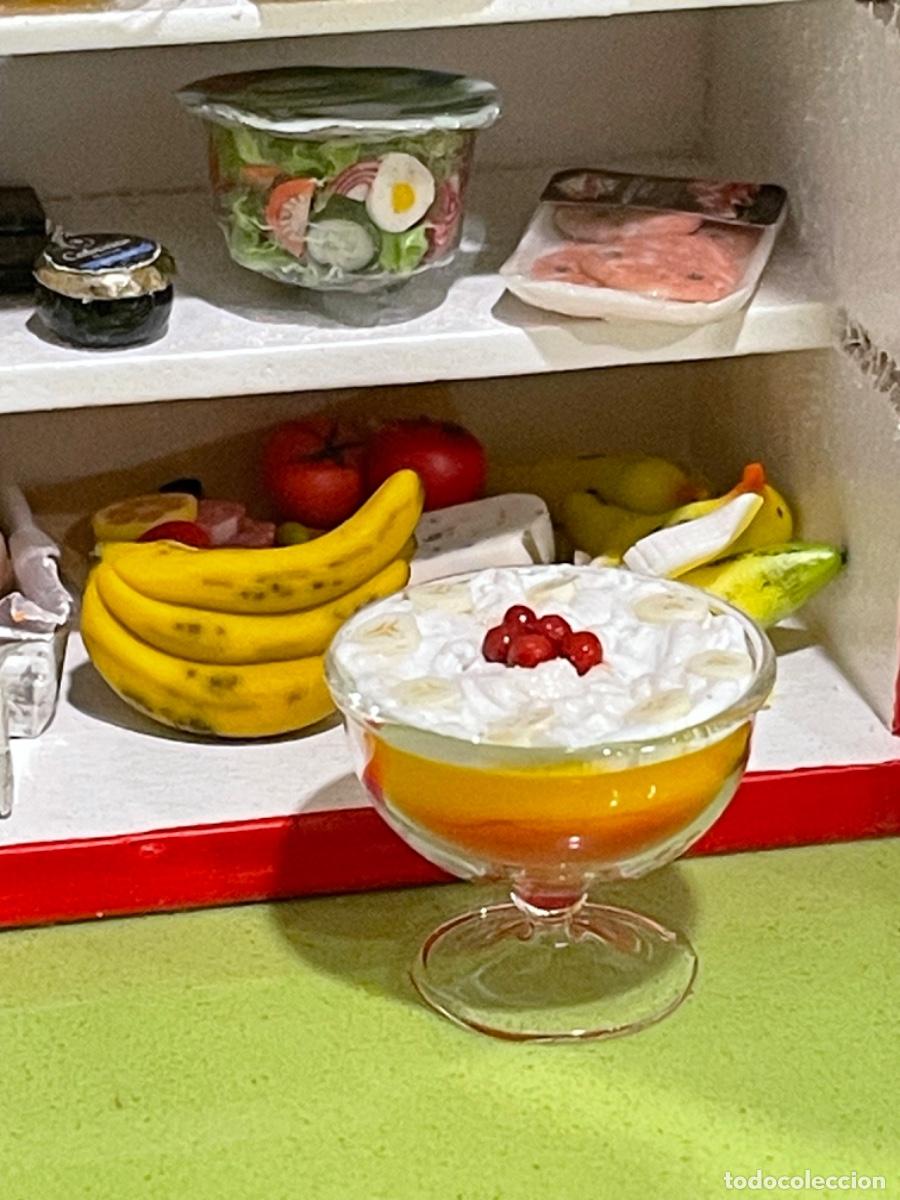 Casas de mu&ntilde;ecas: Copa de fruta y nata comida en miniatura - Foto 7