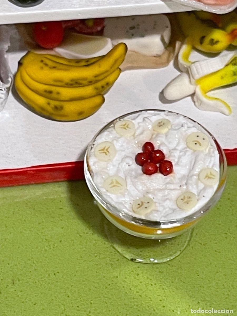 Casas de mu&ntilde;ecas: Copa de fruta y nata comida en miniatura - Foto 10