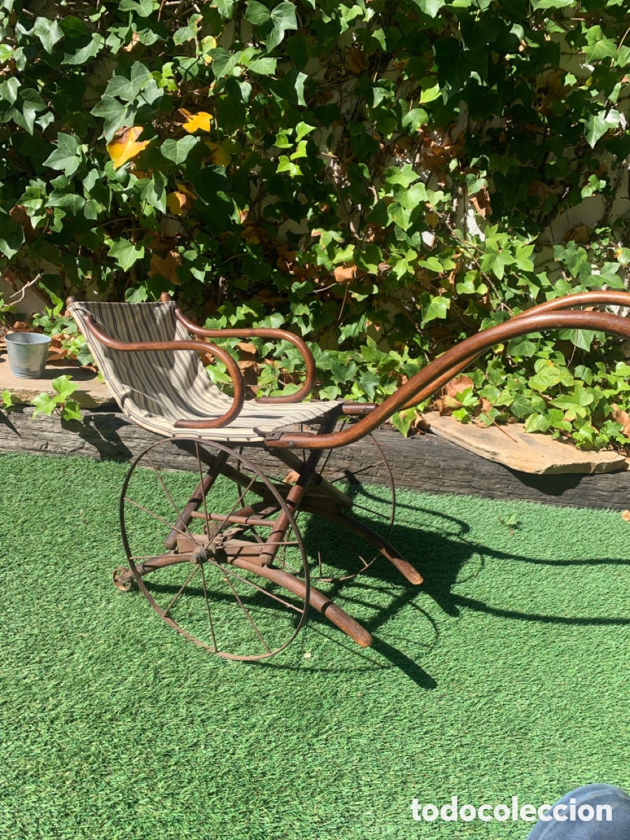 Casas de mu&ntilde;ecas: Antiguo carrito mu&ntilde;ecas, todo original - Foto 1