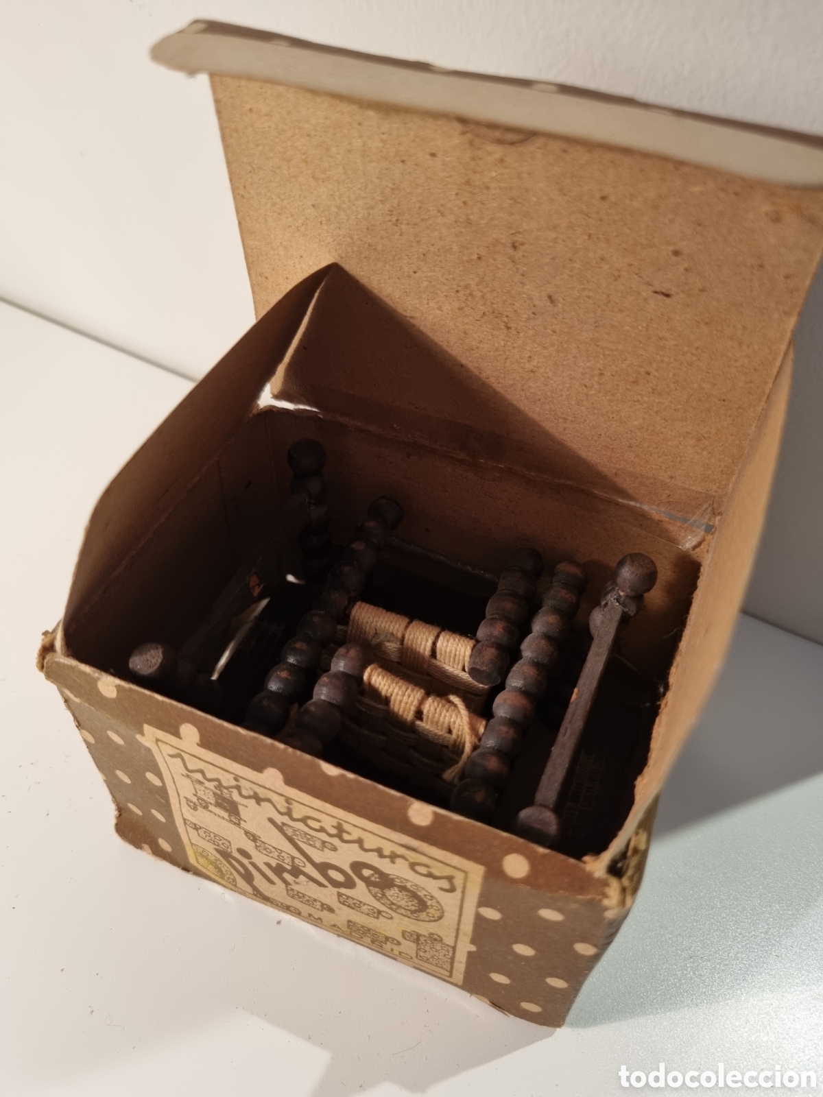 Casas de mu&ntilde;ecas: Conjunto de mesa y sillas Miniaturas Pimbo - Foto 4