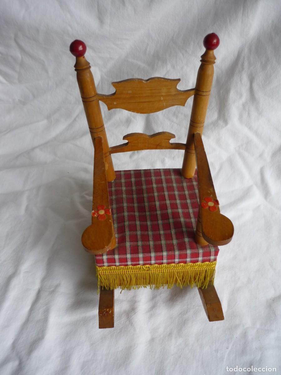 Casas de mu&ntilde;ecas: Hamaca para mu&ntilde;eca en madera, con sonido - Foto 2