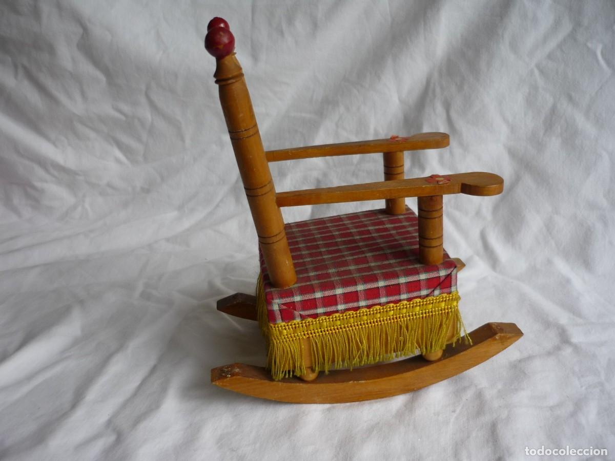 Casas de mu&ntilde;ecas: Hamaca para mu&ntilde;eca en madera, con sonido - Foto 5