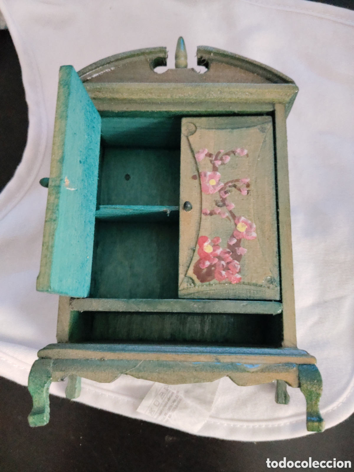 Casas de mu&ntilde;ecas: Armarios para mu&ntilde;ecas objetos de colecci&oacute;n madera - Foto 3