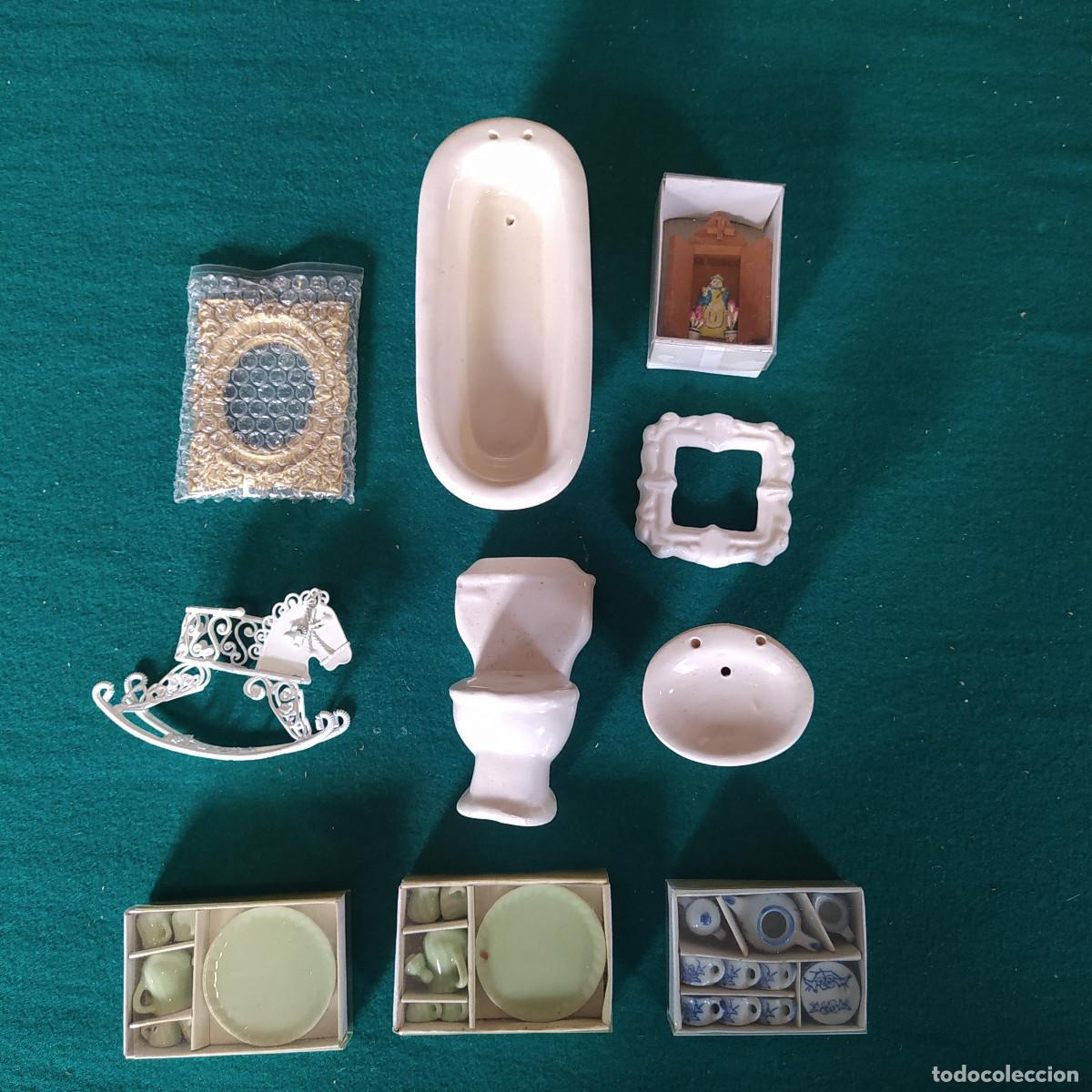Casas de mu&ntilde;ecas: MUEBLES EN MINIATURA PARA CASA DE MU&Ntilde;ECAS - Foto 1