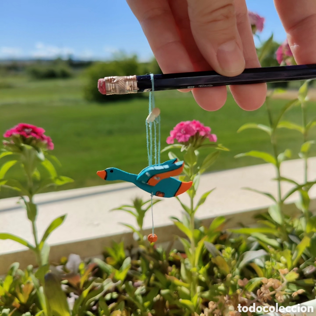 Casas de mu&ntilde;ecas: Movil pato miniatura de madera - Foto 1