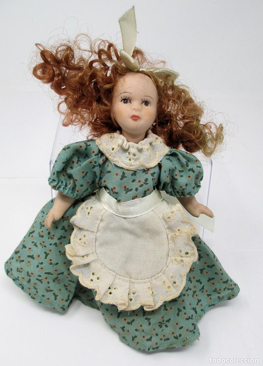 Casas de mu&ntilde;ecas: Mu&ntilde;eca de Porcelana de Altaya - A&ntilde;os 90