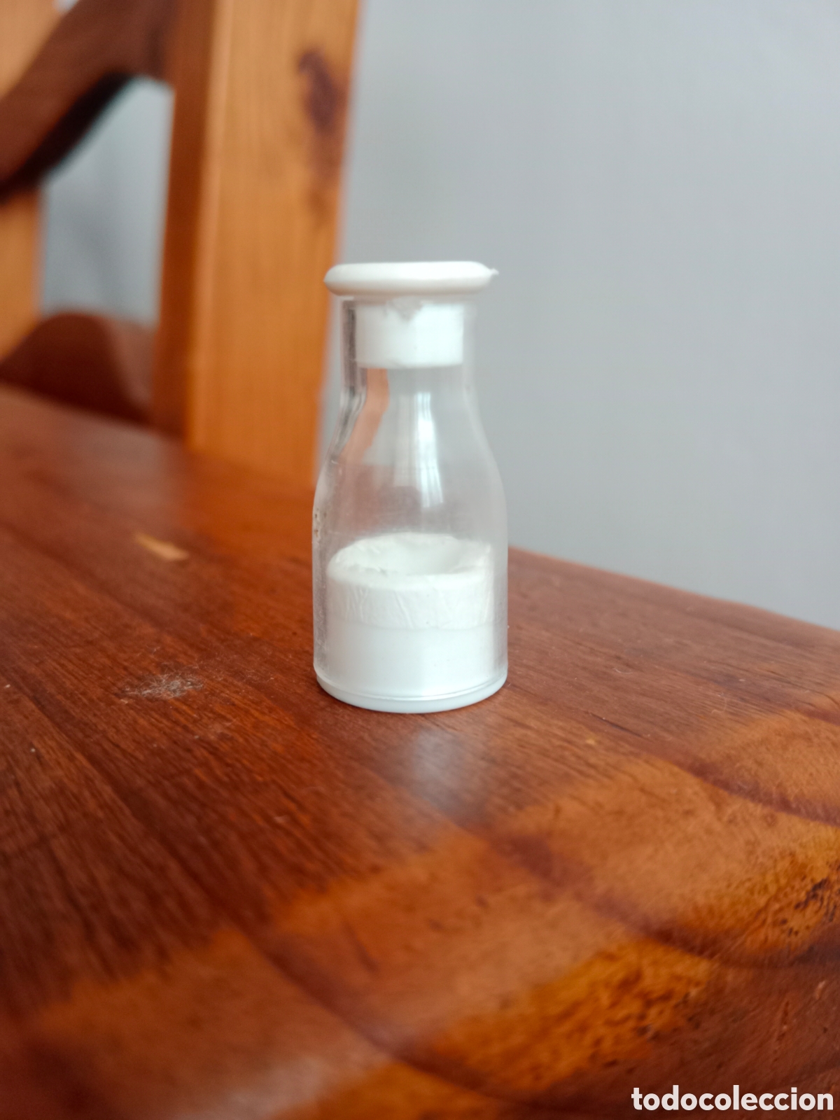 Casas de mu&ntilde;ecas: Botella de leche familia Hogar&iacute;n - Foto 1