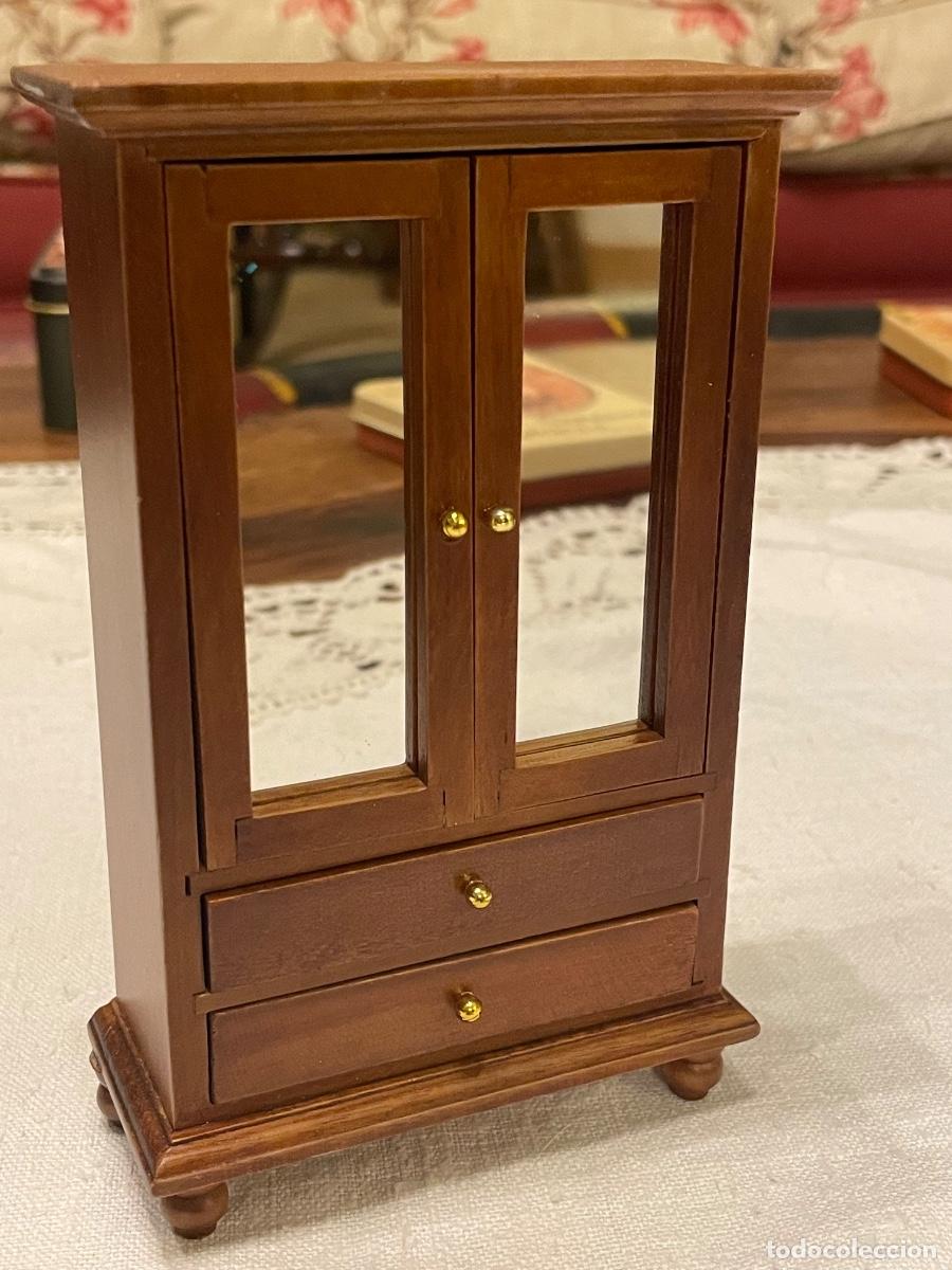 Casas de mu&ntilde;ecas: Armario miniatura para casa de mu&ntilde;ecas - Foto 2