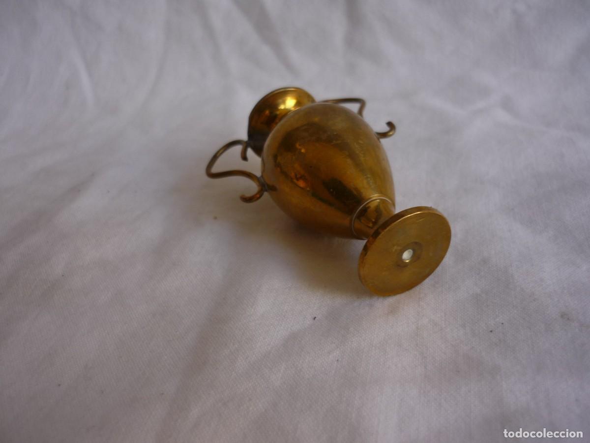 Casas de mu&ntilde;ecas: Jarr&oacute;n de bronce en miniatura - Foto 8
