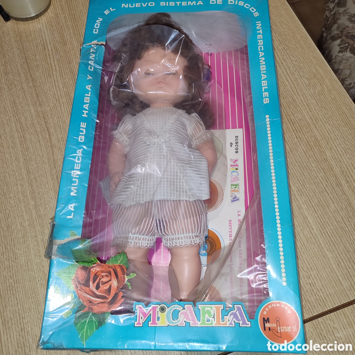 Casas de mu&ntilde;ecas: Mu&ntilde;eca Micaela que canta y habla - Foto 1