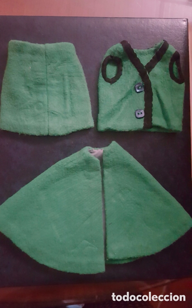 Casas de mu&ntilde;ecas: Ropa mu&ntilde;eca probablemente para la Nancy con maletita. - Foto 4